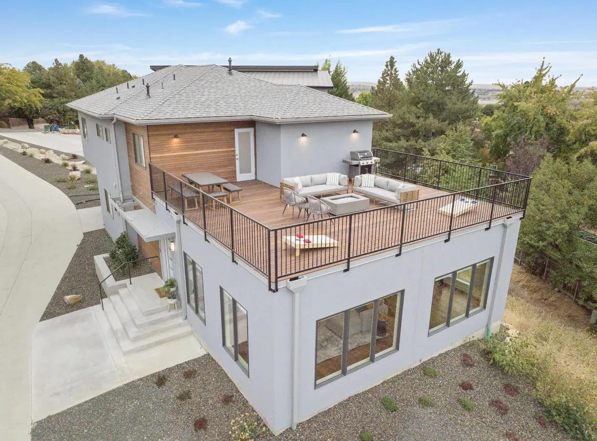 Malibu Manor vacation rental in Boise with a large rooftop deck, outdoor lounge and fire table